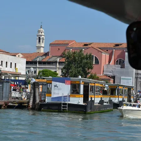 Antica Riva Lejlighed *