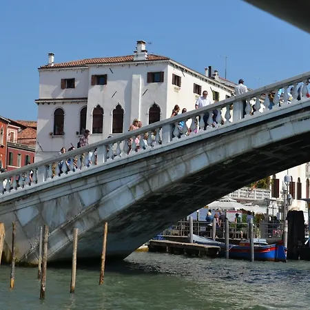 Antica Riva Lejlighed
